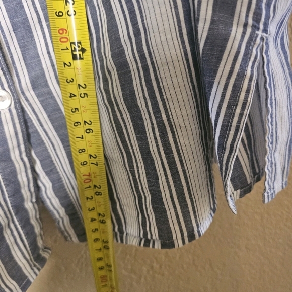 CATHERINES Plus Gray/White striped floral embroidered Print Blouse Sz 1X  boho - Picture 6 of 7